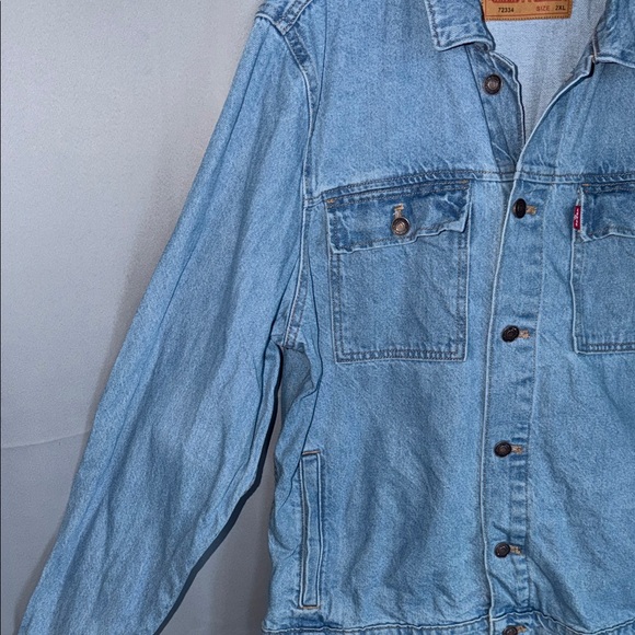 Levi's Trucker Jacket NWOT Light Wash Denim Jacket Men 2XL Vintage 90s Classic - Picture 3 of 12